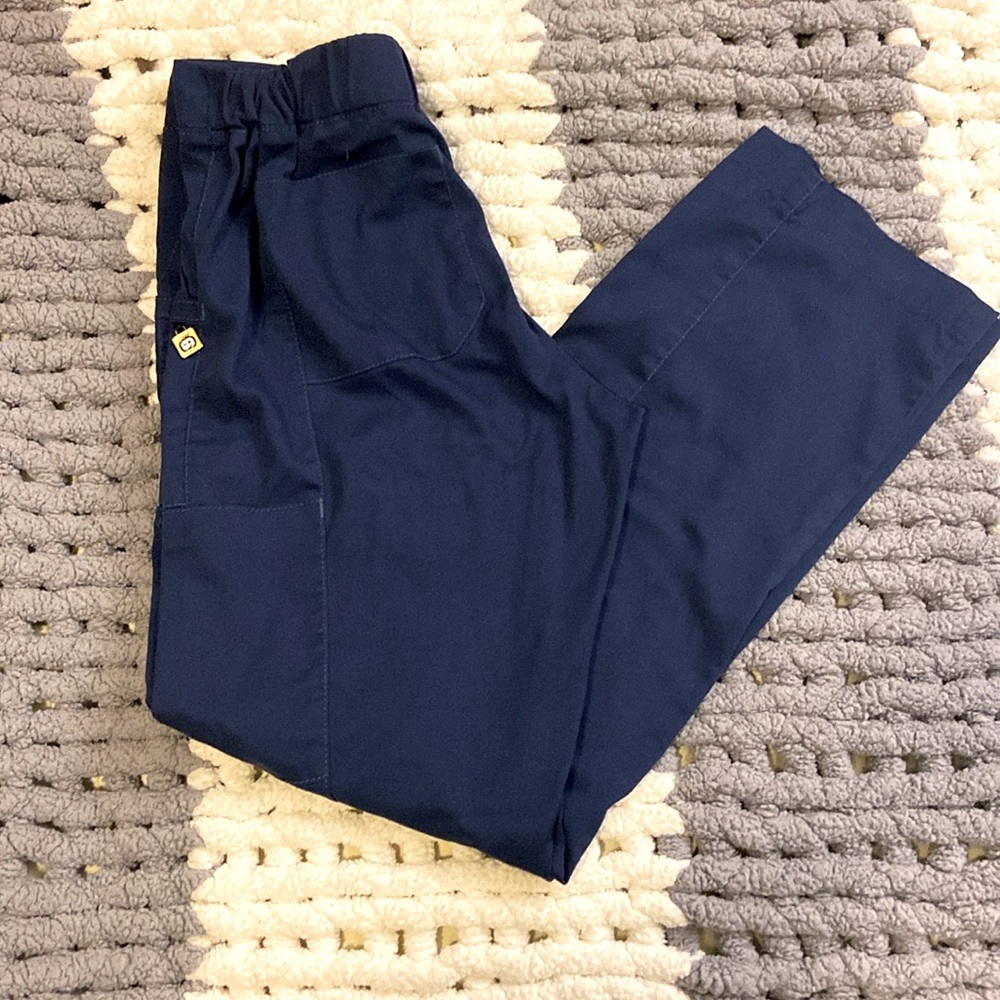 Scrub pants
